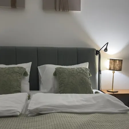 Code3 Srebrno Jezero * Veliko Gradište