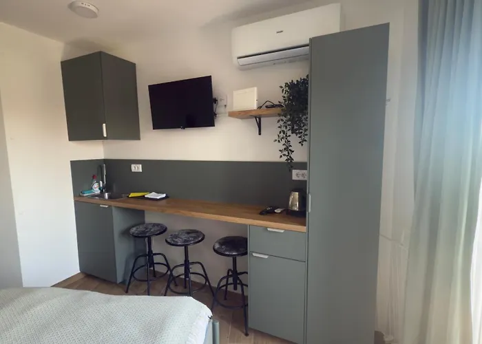 Code3 Srebrno Jezero